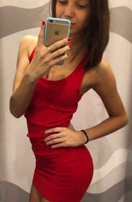 Lili-Rose escort girl Lannilis